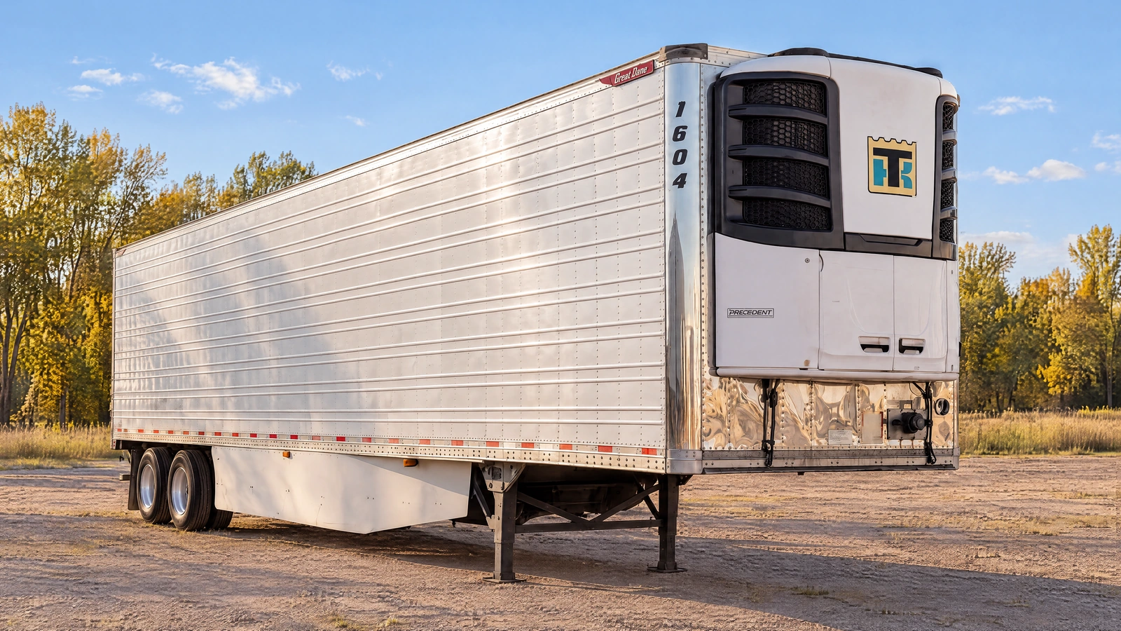 2016 Great Dane Thermo King, Stock 1604, Front three-quarter illustration