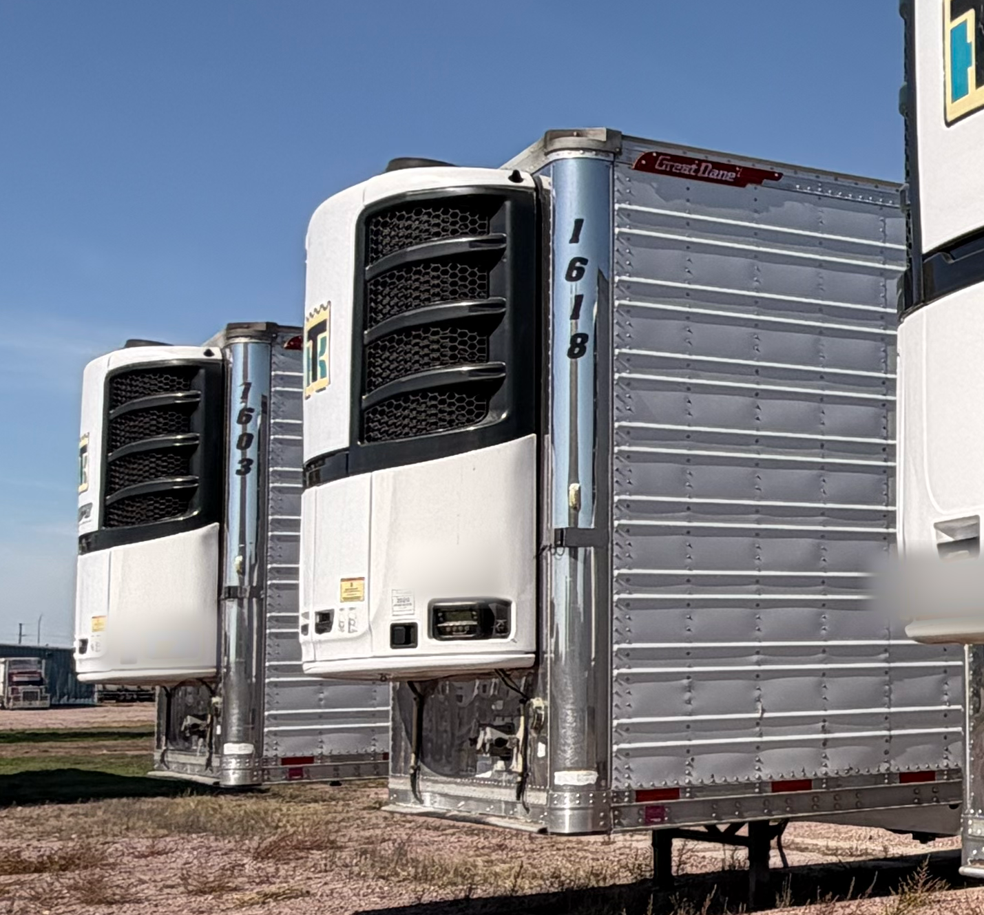 2016 Great Dane Thermo King, Stock 1618, Photographed front equipment detail
