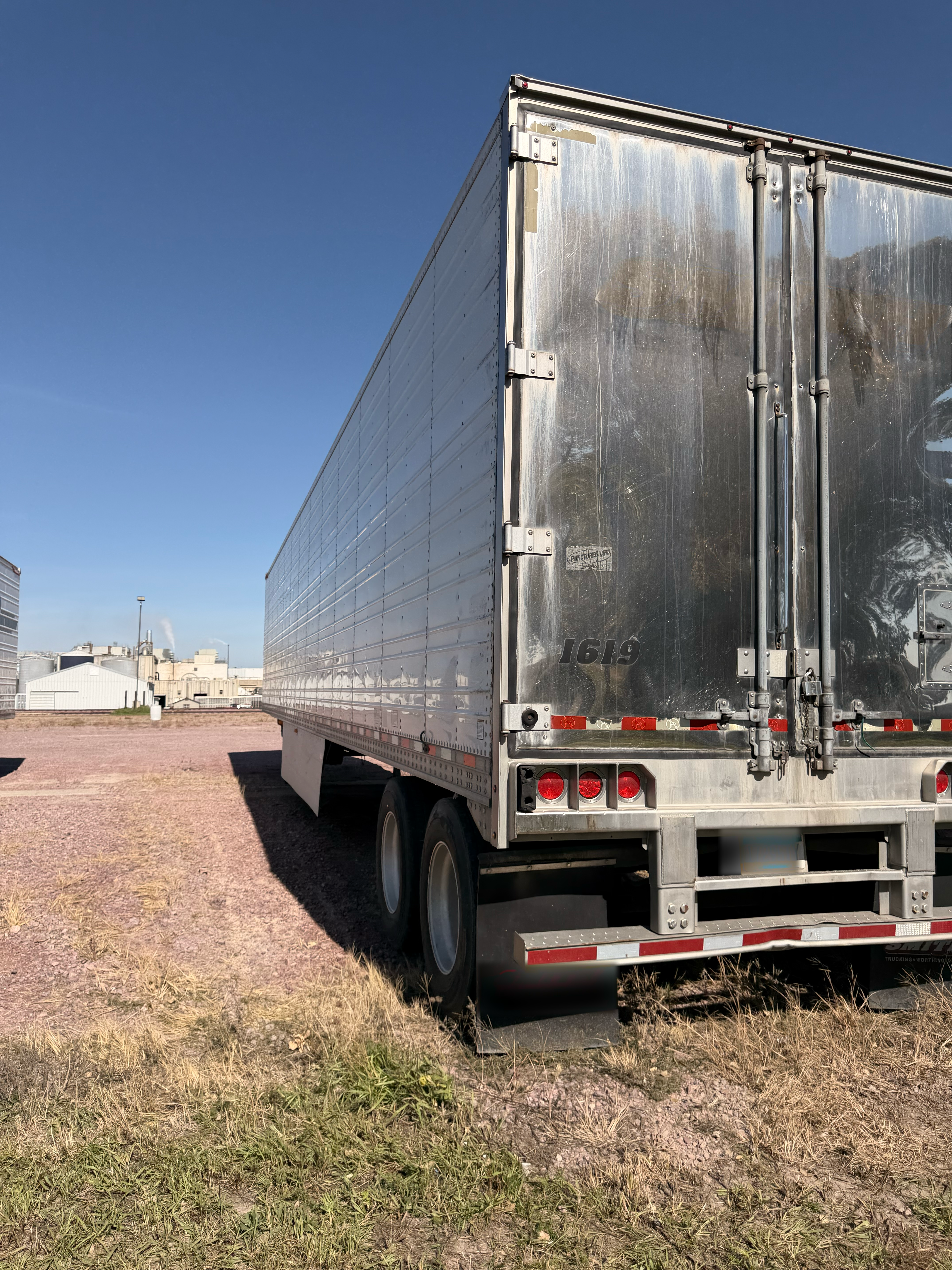 2016 Great Dane Thermo King, Stock 1619, Photographed rear three-quarter photograph